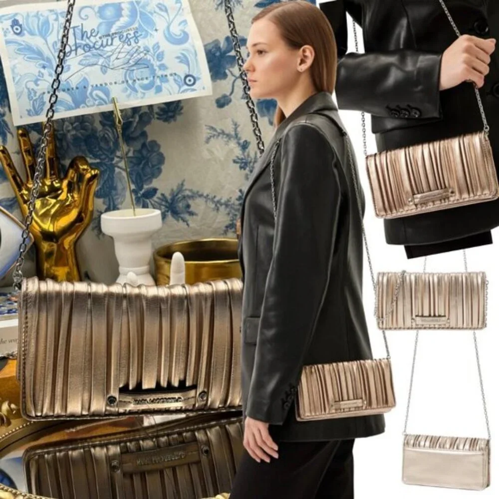 🆕 KARL LAGERFELD PARIS 🧿 NWT K/Kushion Crossbody Wallet, Champagne Metallic - Picture 1 of 15